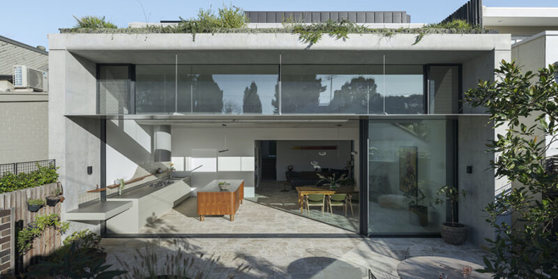 Rediscovering Urban Living: Hidden Garden House